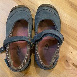 Maryjane style Keens